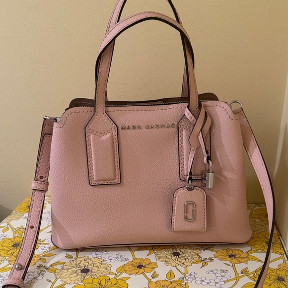 Marc Jacobs pearl Pink Crossbody Bag | Marc Jacobs Handbag | Designer bags - Picture 3 of 16